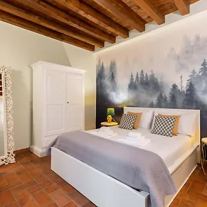 https://navona-73-suite.it-romehotels.com